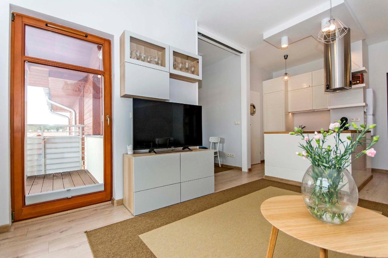 - Neptun Park By Oneapartments Apartment